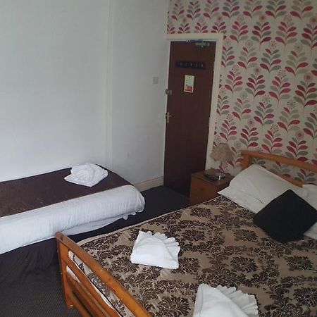 Bed and Breakfast The Manuela Rose Blackpool Zewnętrze zdjęcie