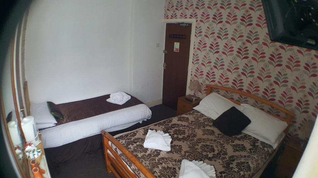 Bed and Breakfast The Manuela Rose Blackpool Zewnętrze zdjęcie