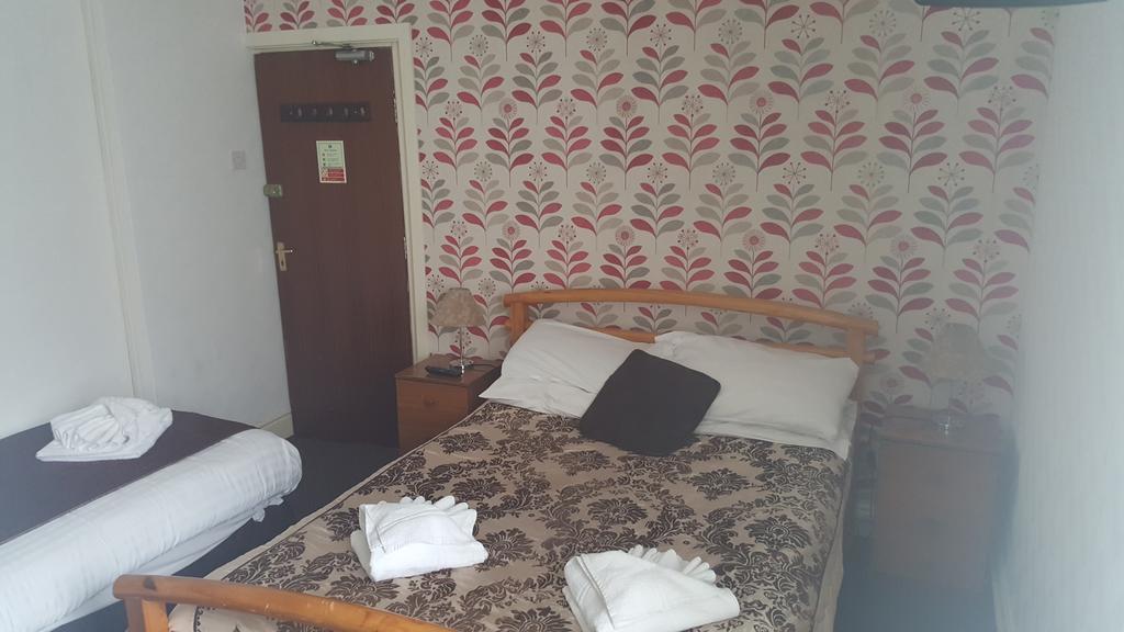 Bed and Breakfast The Manuela Rose Blackpool Zewnętrze zdjęcie
